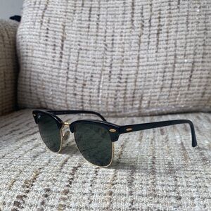 Ray-Ban Black Sunglasses